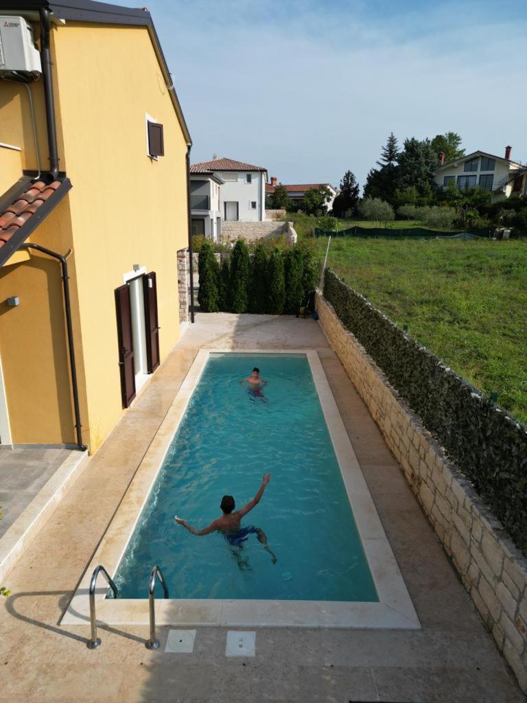 Villa Casa Colibri Brtonigla Esterno foto