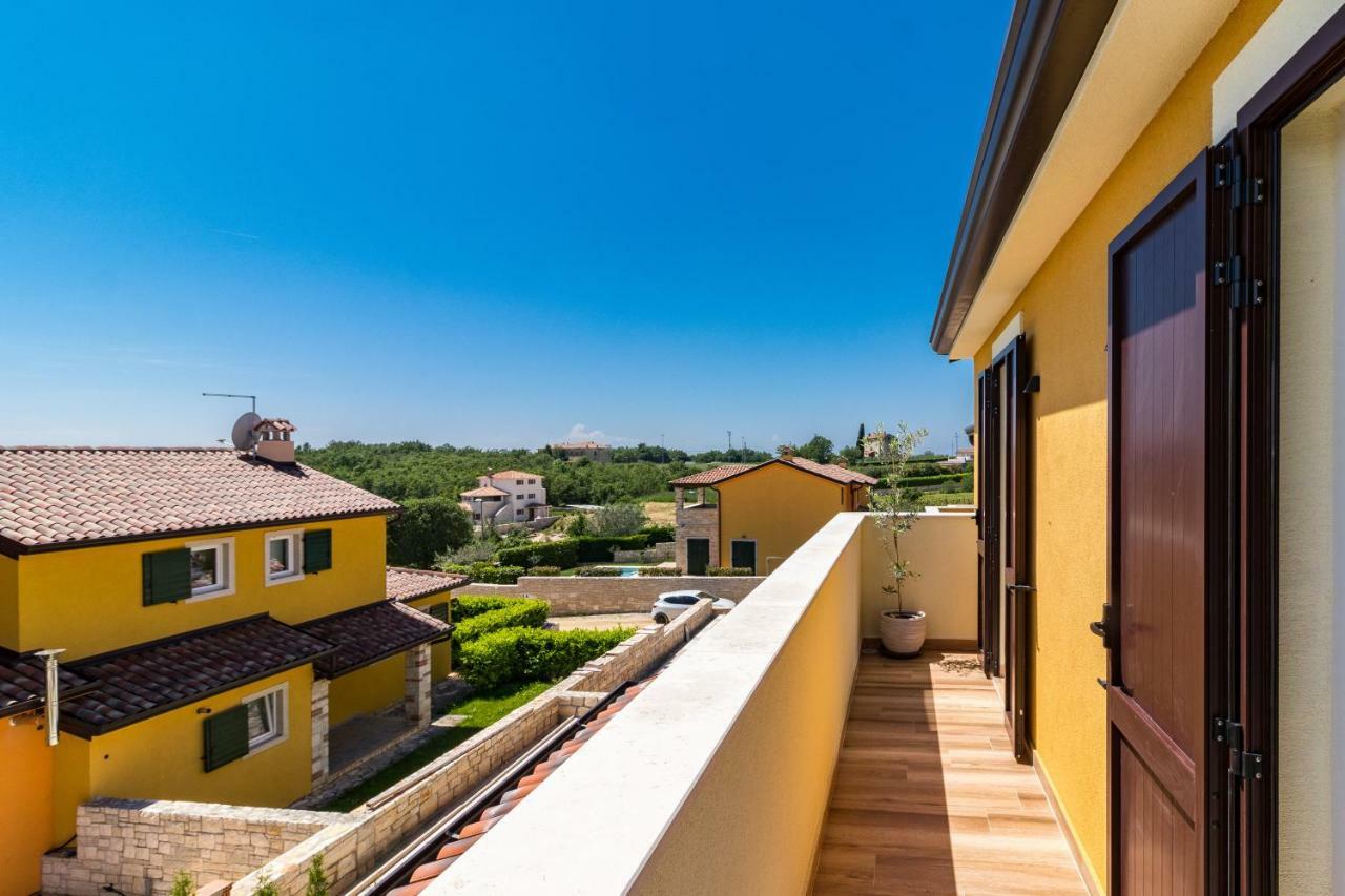 Villa Casa Colibri Brtonigla Esterno foto